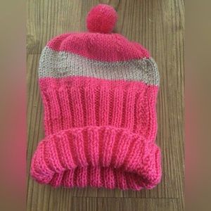 Girls/Womens Mnit Crochet Hat